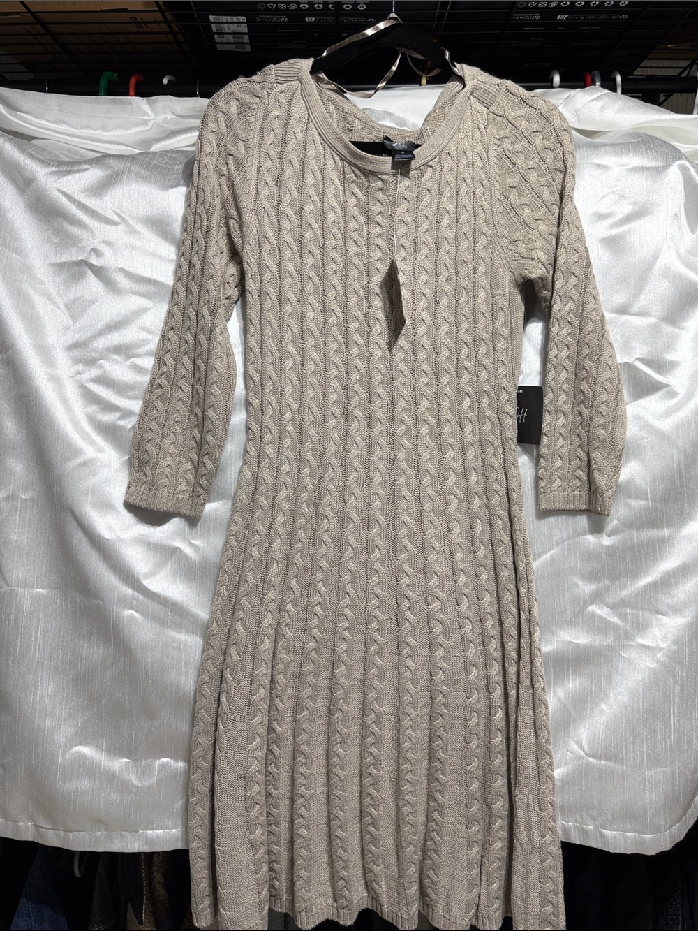Jessica Howard Beige Cable-Knit A-Line Sweater Dress